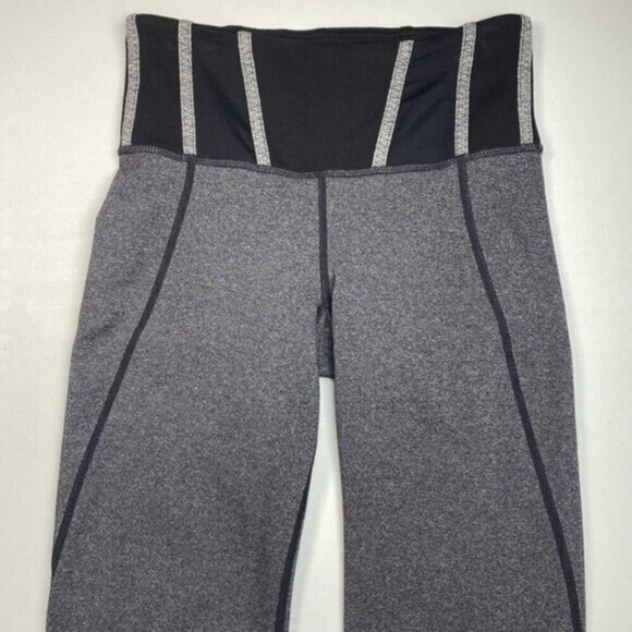 LULULEMON Tadasana Slit Crop Legging Womens Size 2 Heathered Black Gray - Picture 5 of 7